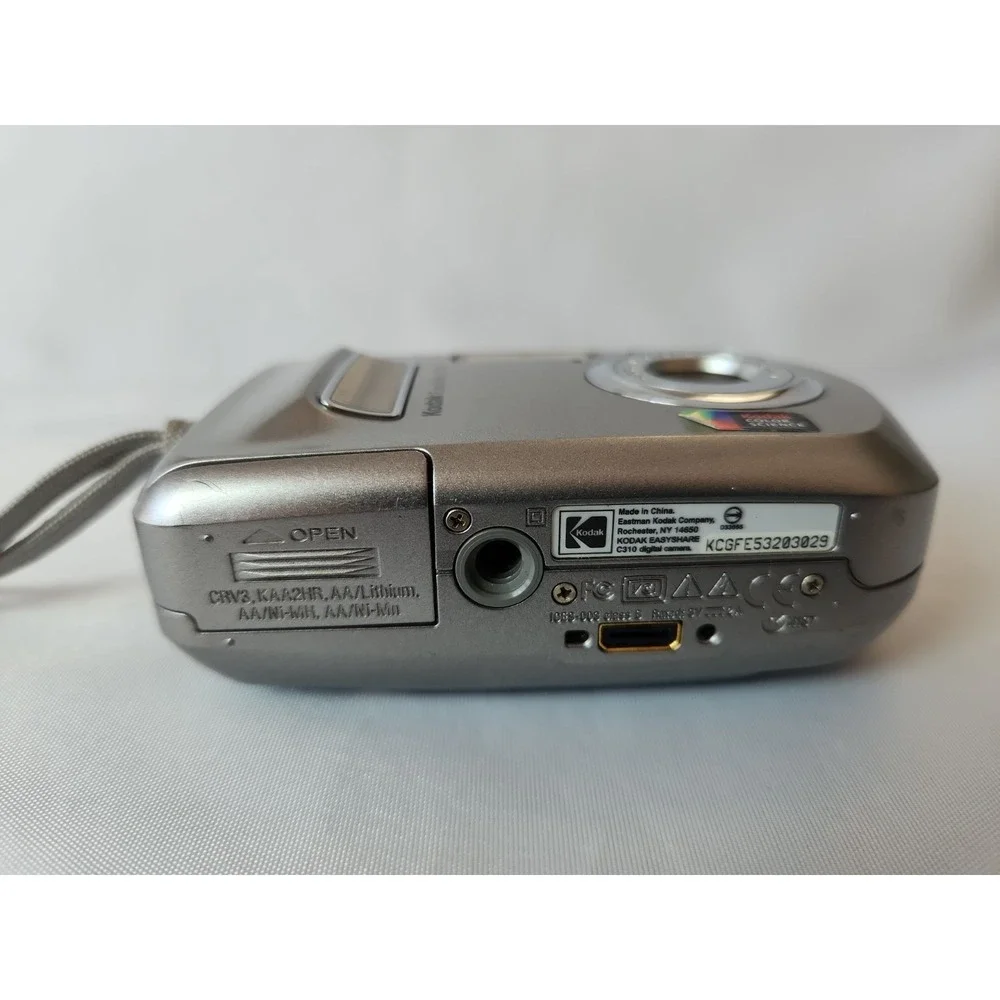 VTG Kodak EasyShare C310 4.0MP Compact Digital Camera Tested Includes Manual EUC